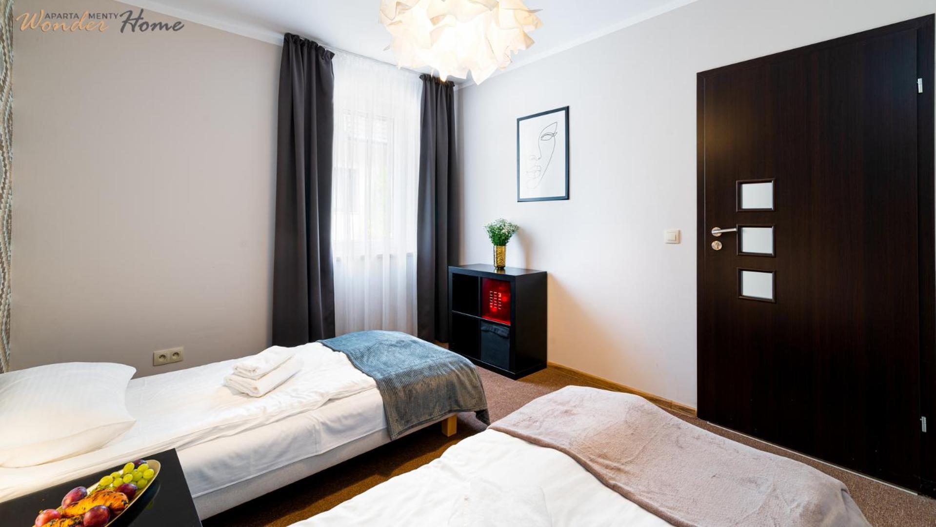 Apartamenty Czerwony Dworek - Duzy Teren Zielony, Plac Zabaw, Miejsce Na Grilla I Staw Z Mozliwoscia Wedkowania, Boisko Mysłakowice Esterno foto